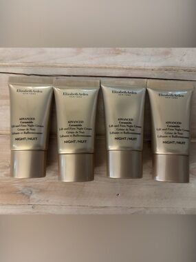 Elizabeth Arden lift and firm Night Cream (676)set of 4
